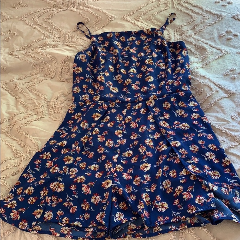 Floral blue romper